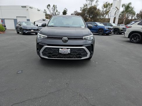 Used 2026 Volkswagen Taos S FWD image 2