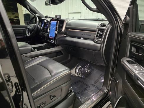 Used 2023 RAM 2500 Limited image 42
