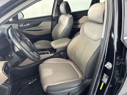 Used 2020 Hyundai Santa Fe SEL FWD image 11
