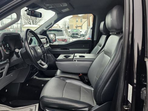 Used 2021 Ford F150 Lariat w/ FX4 Off-Road Package image 15