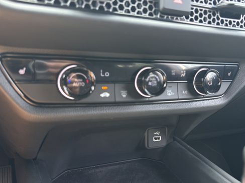 Used 2025 Honda HR-V Sport image 25