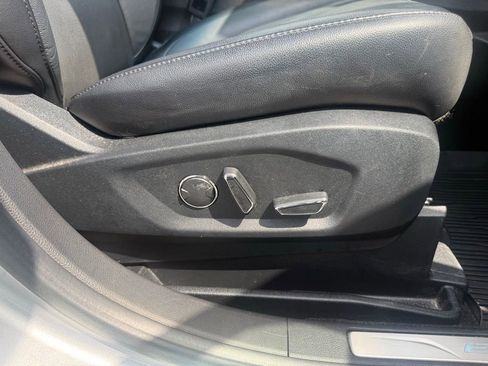 Used 2017 Ford Edge Titanium w/ Equipment Group 301A AWD/4WD image 55