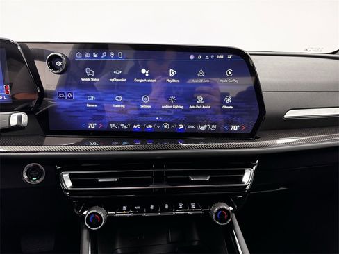 New 2026 Chevrolet Traverse High Country w/ LPO, Floor Liner Package image 16