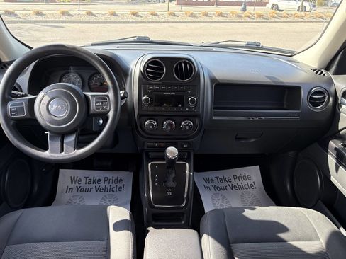 Used 2015 Jeep Patriot Sport w/ Power Value Group AWD/4WD image 19