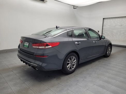 Used 2020 Kia Optima LX image 9
