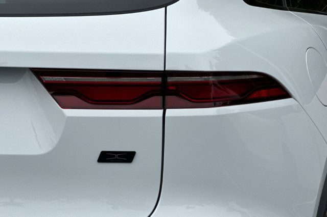 New 2026 Jaguar F-PACE R-Dynamic S AWD/4WD image 25