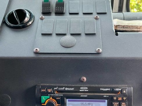 Used 2014 Ford E-350 and Econoline 350 Super Duty w/ A/C Prep Package image 19