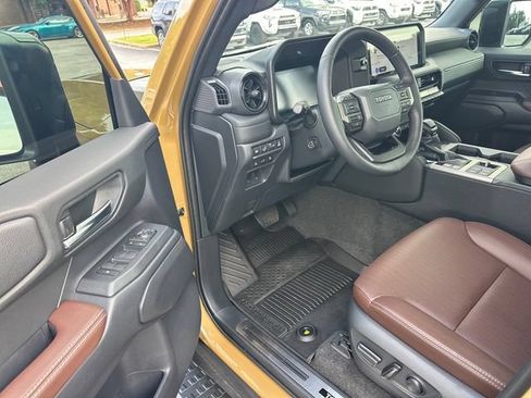 Used 2027 Toyota Land Cruiser AWD/4WD image 12