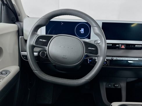Used 2024 Hyundai Ioniq 5 SEL image 18