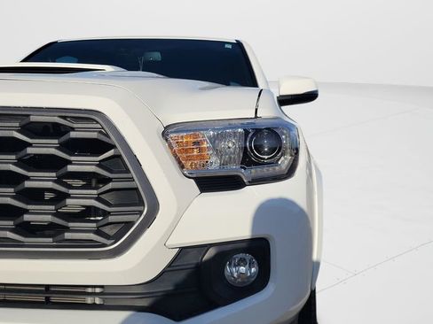 Used 2023 Toyota Tacoma TRD Sport RWD image 30