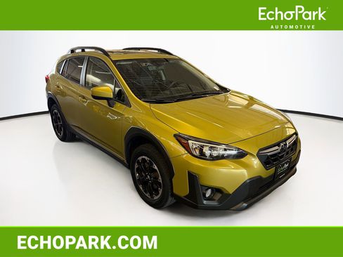 Used 2021 Subaru Crosstrek 2.0i Premium w/ Moonroof Package AWD/4WD image 1