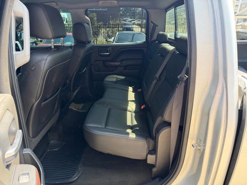 Used 2015 GMC Sierra 1500 SLT w/ Driver Alert Package image 8