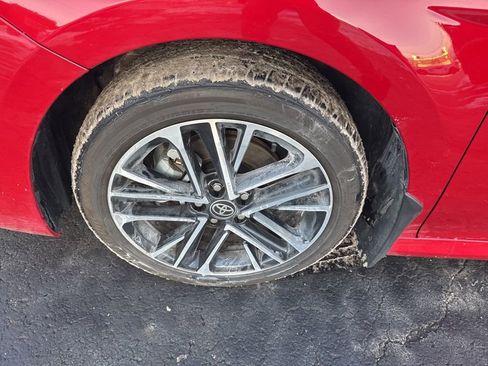 Used 2025 Toyota Camry XLE image 46