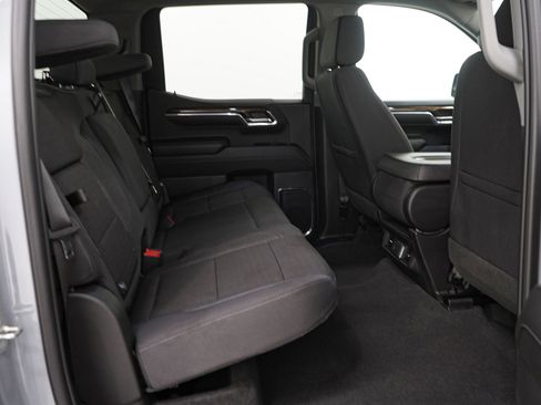 Used 2024 GMC Sierra 1500 Elevation image 13