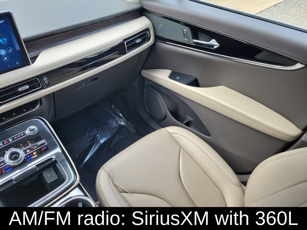 Used 2023 Lincoln Nautilus Reserve FWD image 10