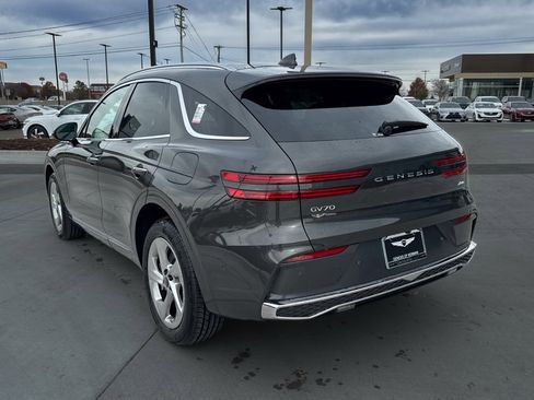 New 2026 Genesis GV70 2.5T Advanced image 24