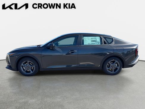 New 2026 Kia K4 LXS image 8