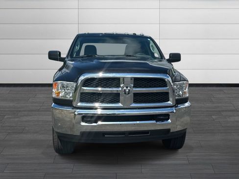 Used 2017 RAM 2500 Tradesman w/ Chrome Appearance Group AWD/4WD image 9