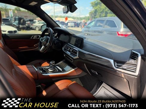 Used 2021 BMW X5 M50i w/ Executive Package AWD/4WD image 26