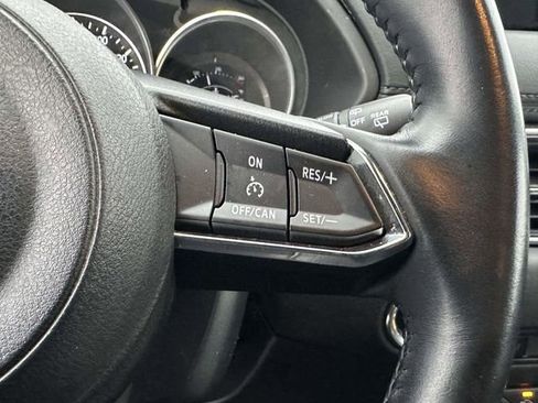 Used 2017 MAZDA CX-5 Touring image 10