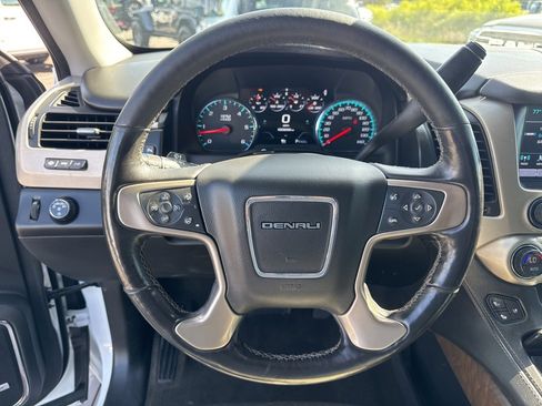 Used 2018 GMC Yukon Denali w/ Denali Ultimate Package image 60