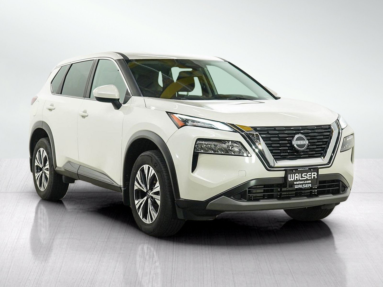 Used 2023 Nissan Rogue SV AWD/4WD image 8