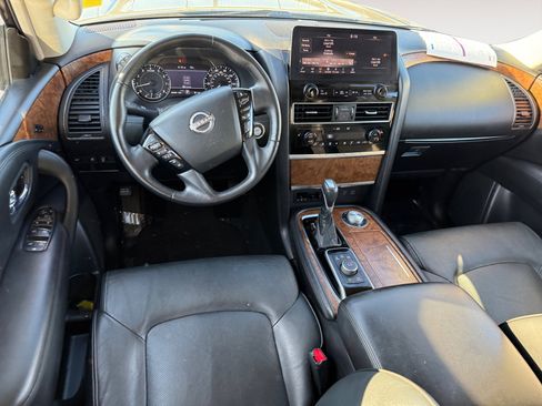 Used 2024 Nissan Armada SL w/ Captain's Chairs Package AWD/4WD image 15