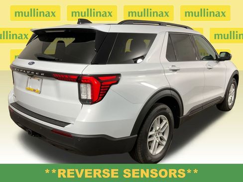 New 2026 Ford Explorer Active image 4