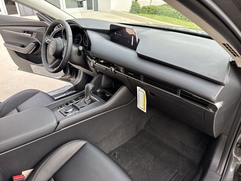 New 2026 MAZDA MAZDA3 2.5 S Sedan w/ Preferred Pkg image 33