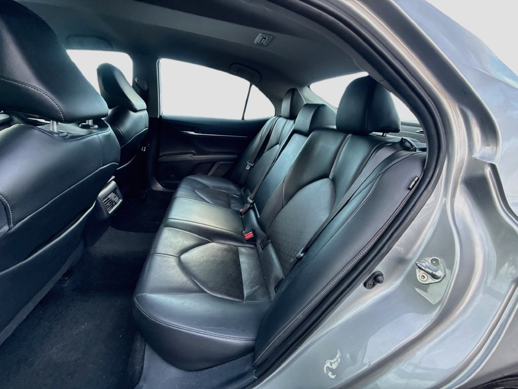 Used 2022 Toyota Camry XSE FWD image 27