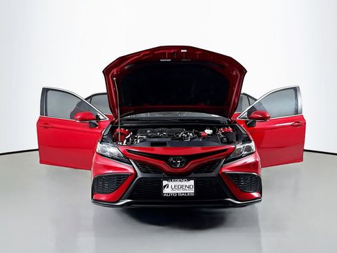 Used 2023 Toyota Camry SE image 20