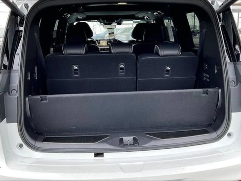 Certified 2026 INFINITI QX80 Autograph w/ Premium Cargo Package AWD/4WD image 50
