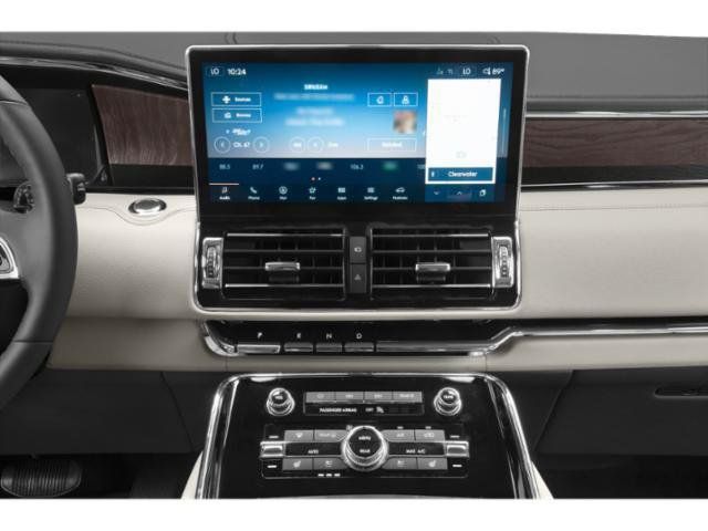 Used 2022 Lincoln Navigator L Reserve AWD/4WD image 13
