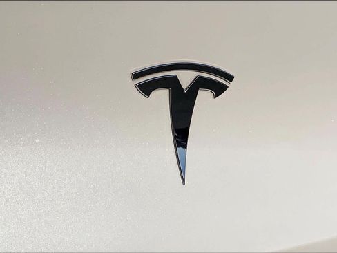 Used 2020 Tesla Model Y Long Range AWD/4WD image 30