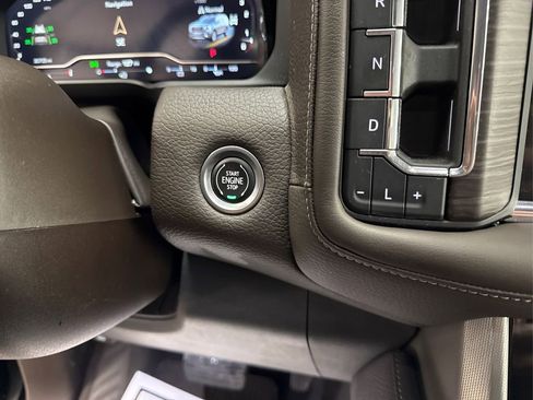 Used 2022 GMC Yukon Denali image 35