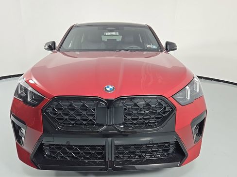 New 2026 BMW X2 xDrive28i w/ Technology Package image 2