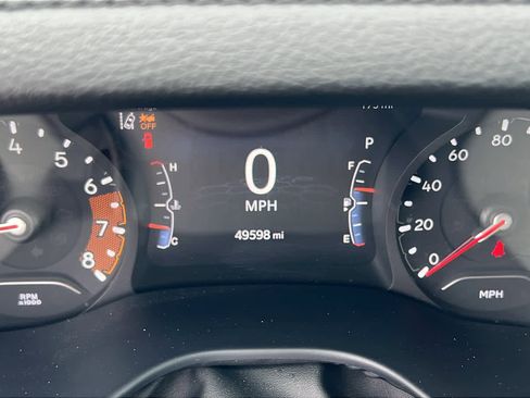 Used 2023 Jeep Compass Limited image 21