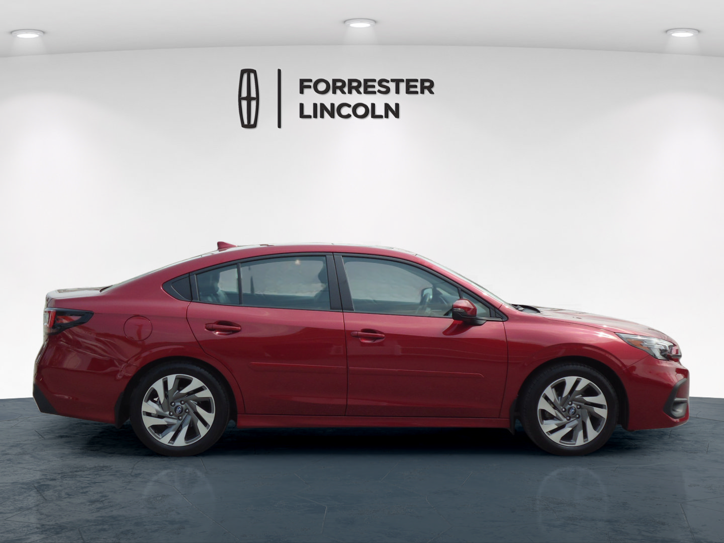 Used 2025 Subaru Legacy Limited AWD/4WD image 2