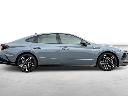 New 2026 Hyundai Sonata N Line FWD image 7