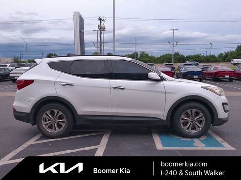 Used 2015 Hyundai Santa Fe Sport w/ Option Group 02 FWD image 5
