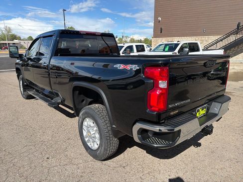 Used 2022 Chevrolet Silverado 3500 LTZ w/ LTZ Convenience Package AWD/4WD image 4