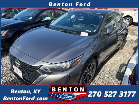 Used 2024 Nissan Sentra SV FWD image 1