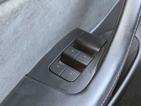 Used 2023 Tesla Model 3 Standard Range image 29