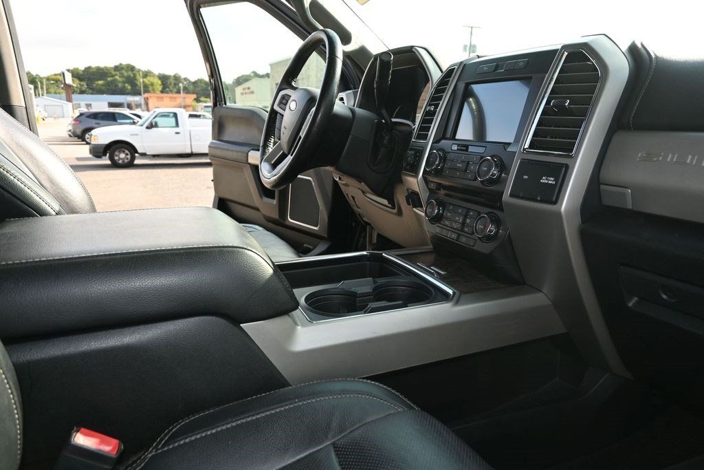 Used 2017 Ford F350 Lariat AWD/4WD image 20