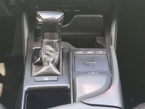 Used 2019 Lexus ES 350 w/ Accessory Package 2 FWD image 17