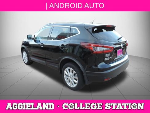 Certified 2021 Nissan Rogue Sport SV w/ Technology Package FWD image 6