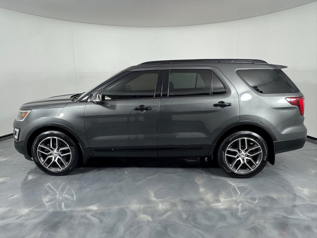Used 2016 Ford Explorer Sport AWD/4WD image 8