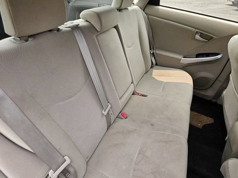 Used 2014 Toyota Prius Two FWD image 18