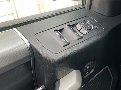 Used 2016 Ford F150 Lariat w/ Equipment Group 501A Mid image 13