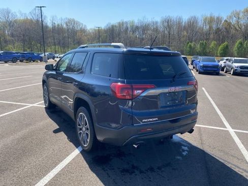 Used 2017 GMC Acadia SLT image 7